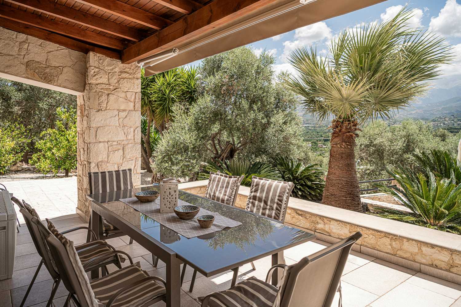 Stone villa for sale in Chania Crete