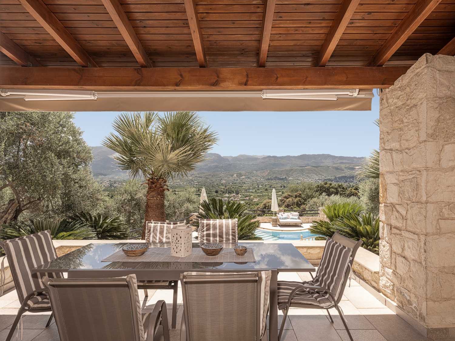 Stone villa for sale in Chania Crete