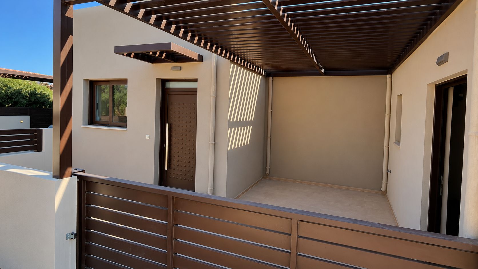 2 bedroom property for sale in Chania Crete