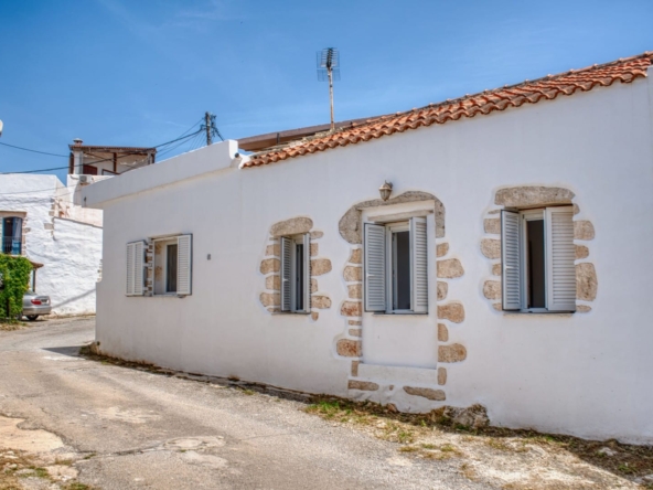 House for sale in Plaka Chania Crete