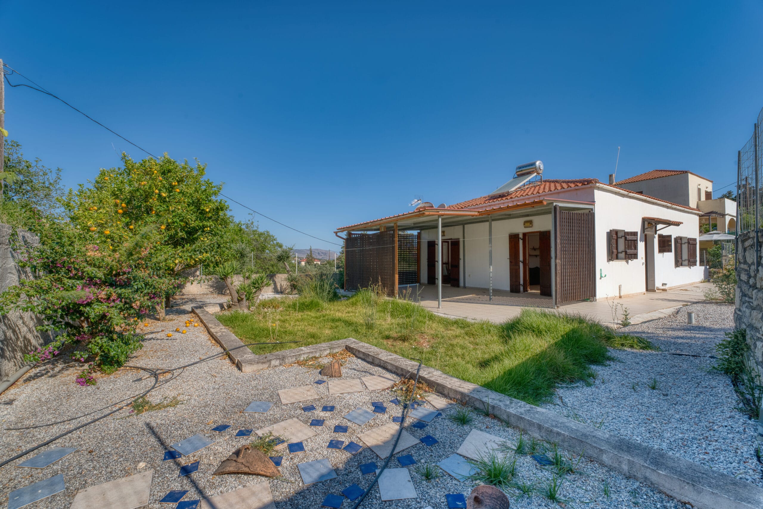 Bungalow with Shared Pool in Vamos !
