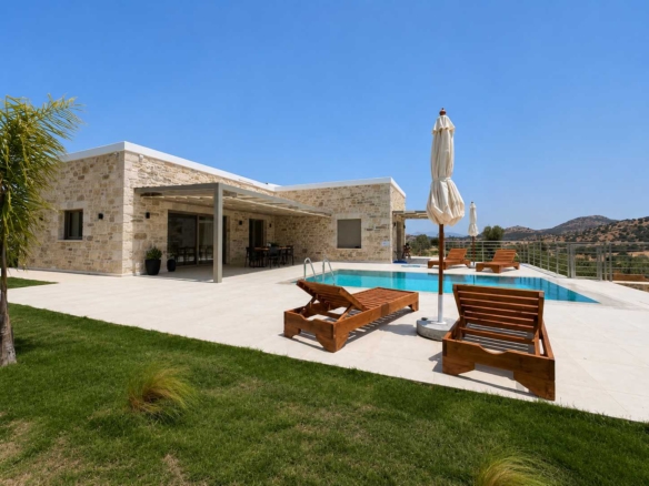Brand new Modern Villa in the Southern part of Heraklion !