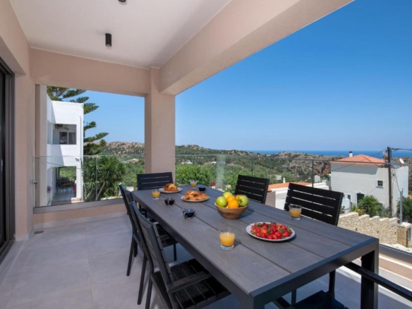 Villa for sale in Kolymbari Chania Crete