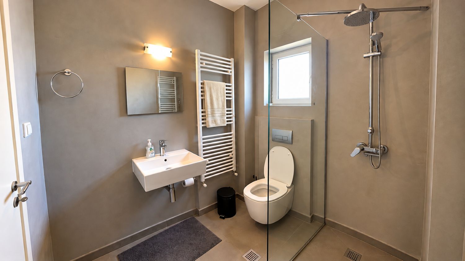 House for sale in Akrotiri Chania Crete