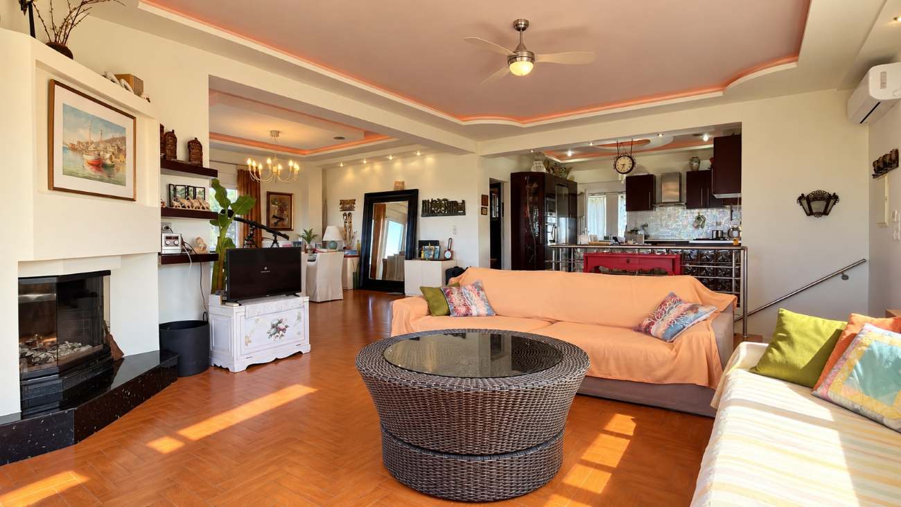 Villa for sale in Akrotiri Chania Crete