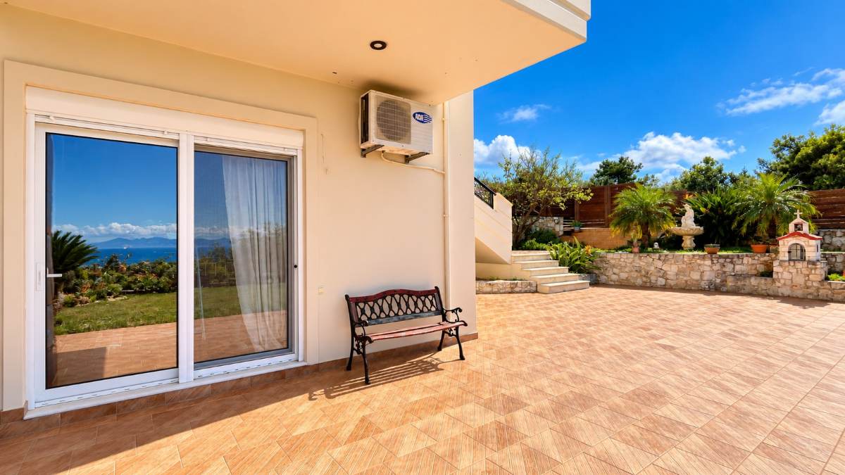 Villa for sale in Akrotiri Chania Crete