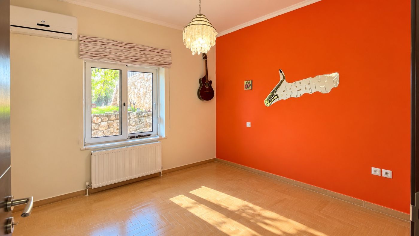 Villa for sale in Akrotiri Chania Crete